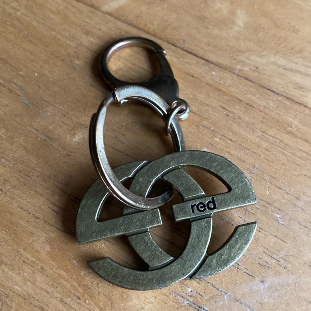 Brand Red by Marc ECKO bag charm